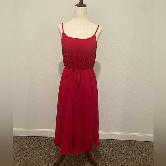 open lace back dress Selected Femme Darcie Pleated Maxi Dress main image 1